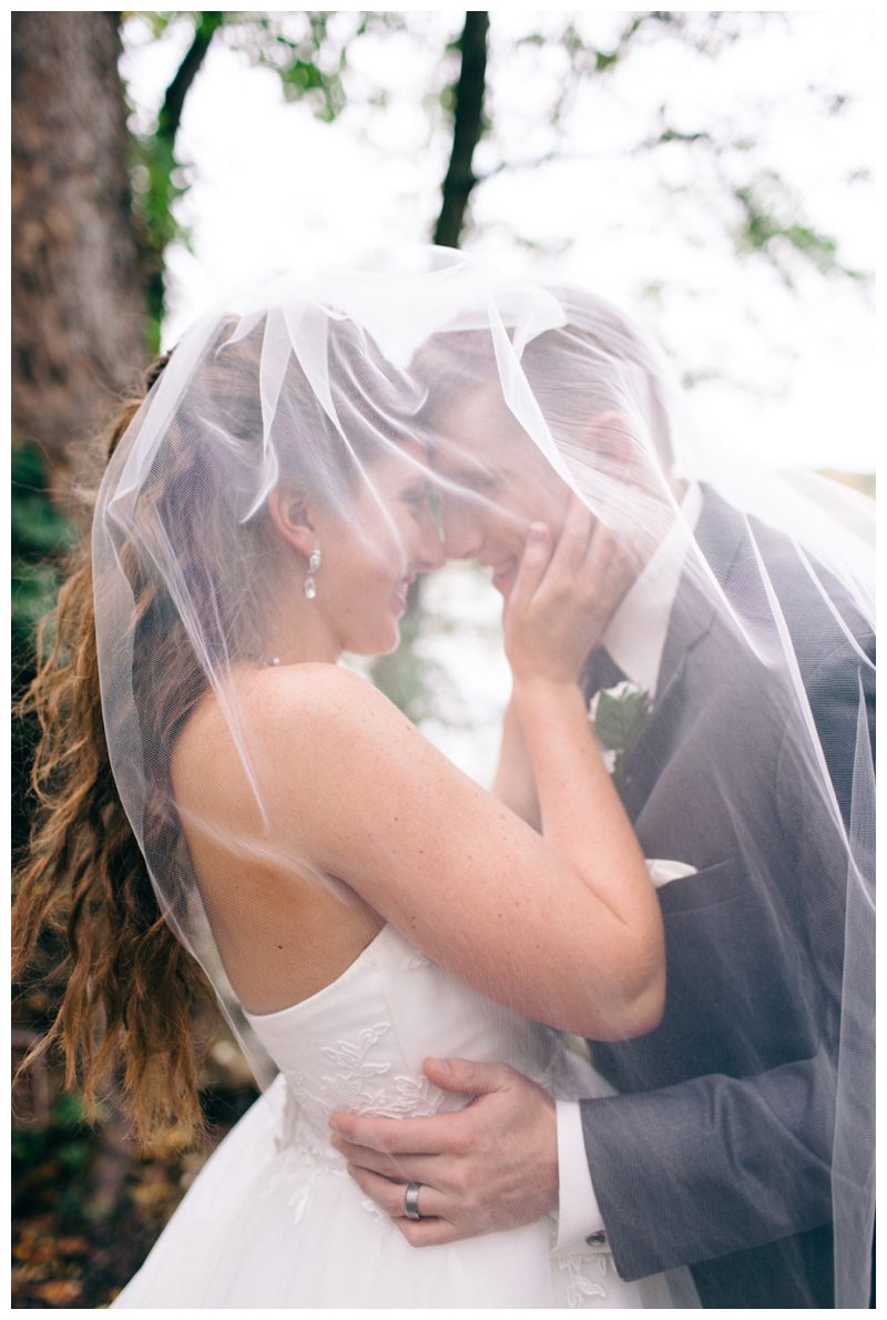Nikki Santerre Photography_Amanda & Andrew_James River Hilton Koger Center Wedding_0046