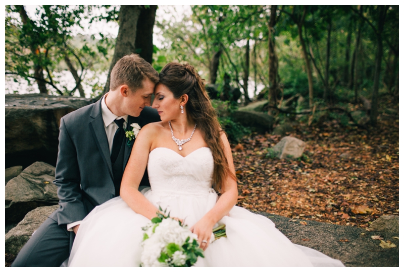 Nikki Santerre Photography_Amanda & Andrew_James River Hilton Koger Center Wedding_0053