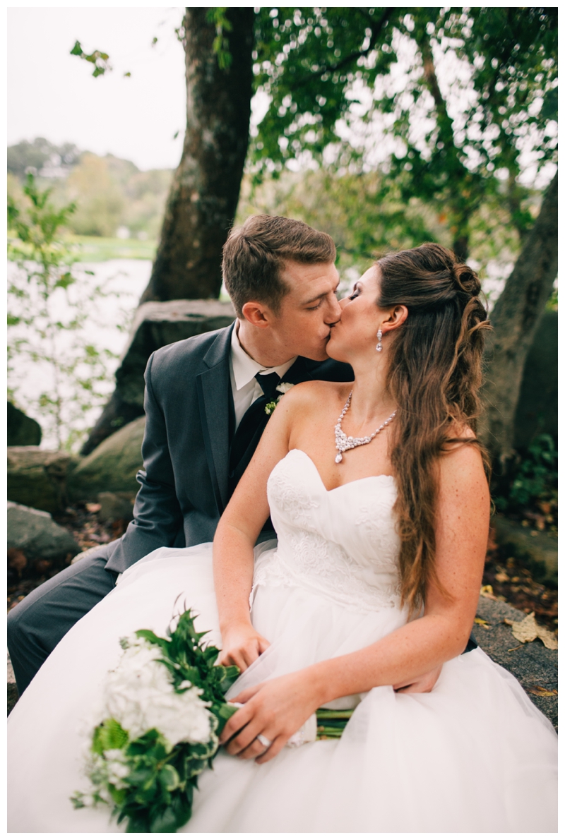 Nikki Santerre Photography_Amanda & Andrew_James River Hilton Koger Center Wedding_0058