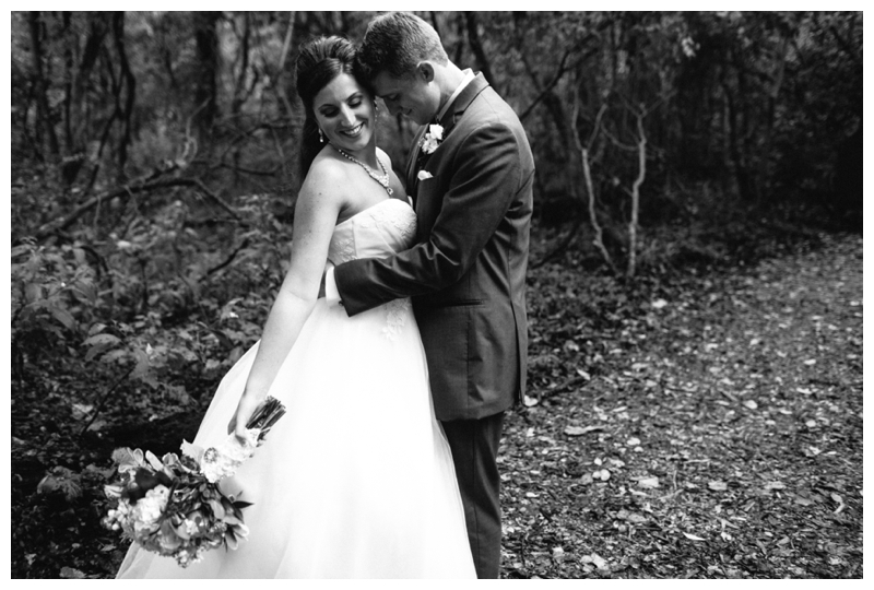 Nikki Santerre Photography_Amanda & Andrew_James River Hilton Koger Center Wedding_0069