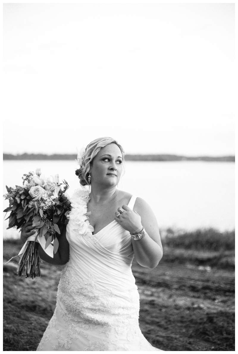Nikki Santerre Photography_Berkeley Plantation Wedding_Mariah & Forrest_0070