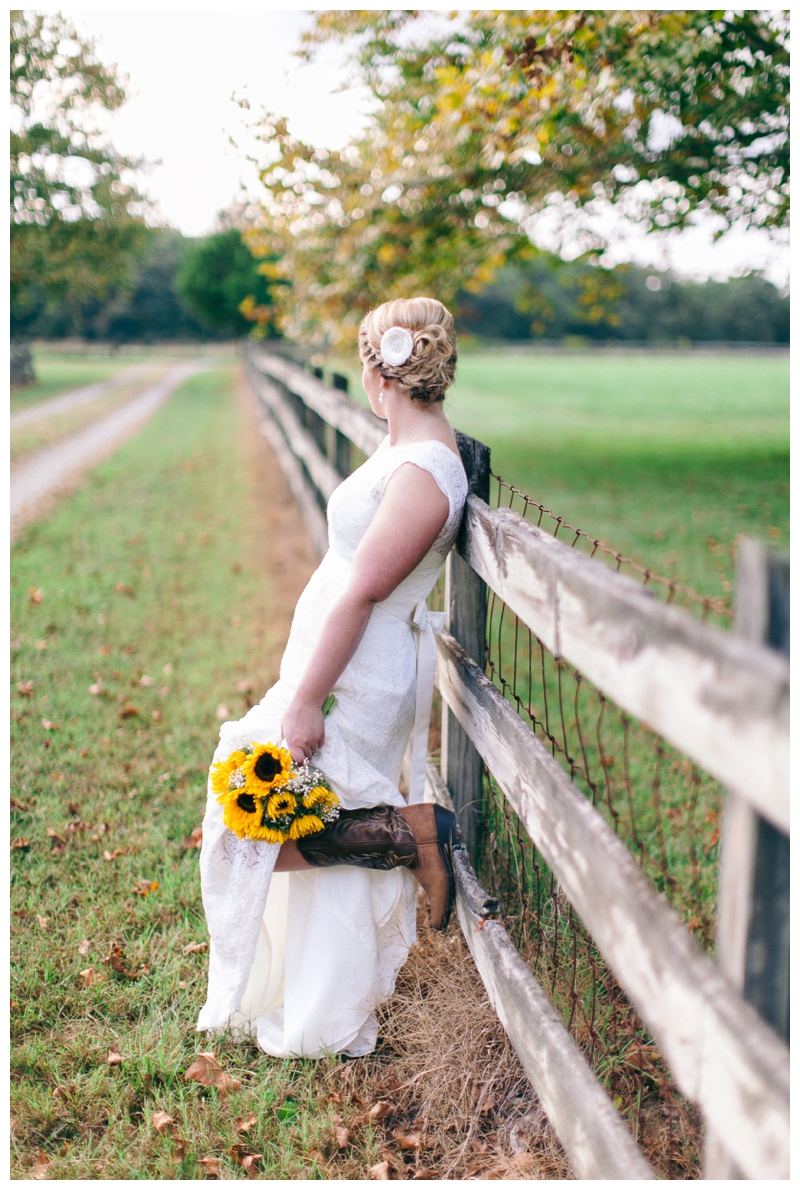 Nikki Santerre Photography_Virginia Fine Art Wedding Photographer_Hanover Virginia Farm Elopement_Getting Ready_Brittany & Jason_0038