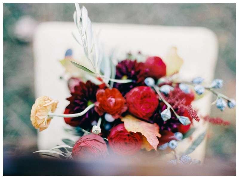 Nikki Santerre Photography_Virginia Fine Art Wedding Photography_Amanda Burnette Floral Styling_Autumn Bouquet Inspiration_0007