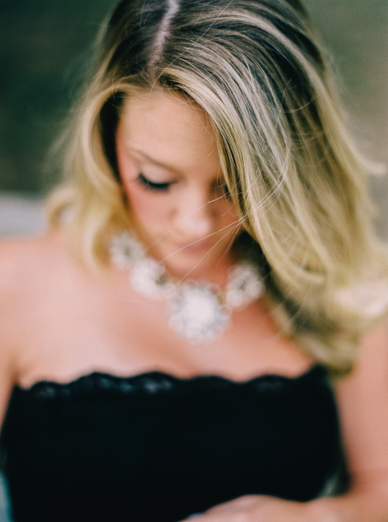 Nikki Santerre Photography_Virginia Fine Art Film Photographer_Virginia Fine Art Film Maternity Session_Jennifer-16
