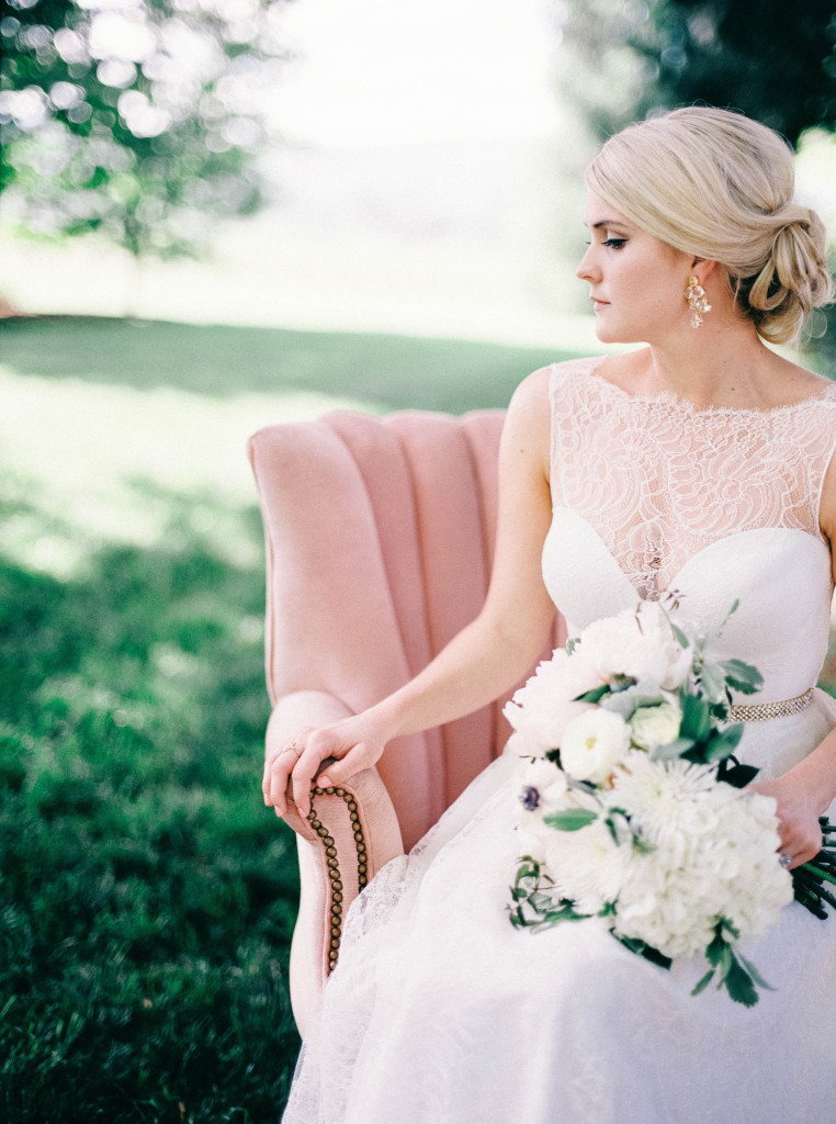 NikkiSanterrePhotography_VirginiaFineArtFilmWeddingPhotographer_KeswickVineyardWeddingonfilm_Amy&Brent-3